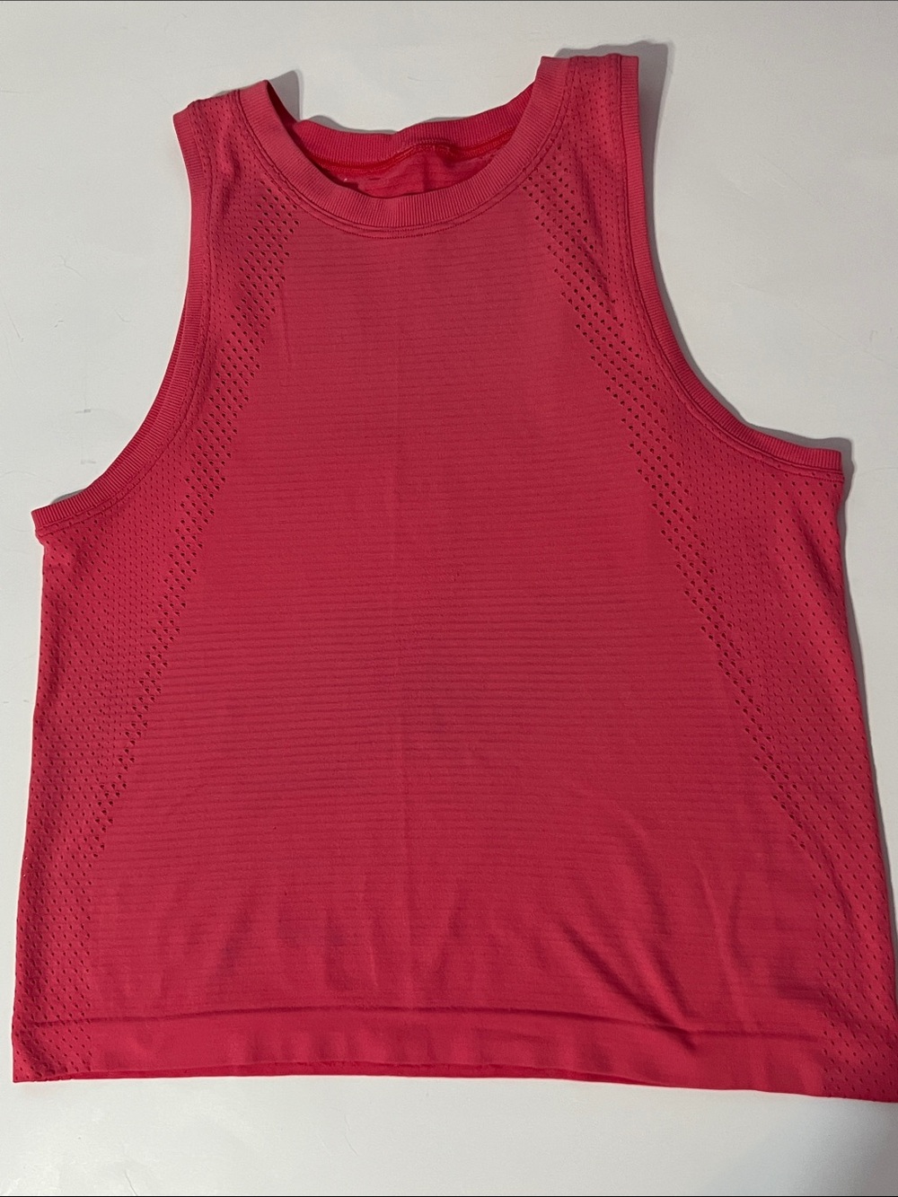 LULULEMON Women’s Sleeveless Athletic Mesh Tank Top Pink Size XS